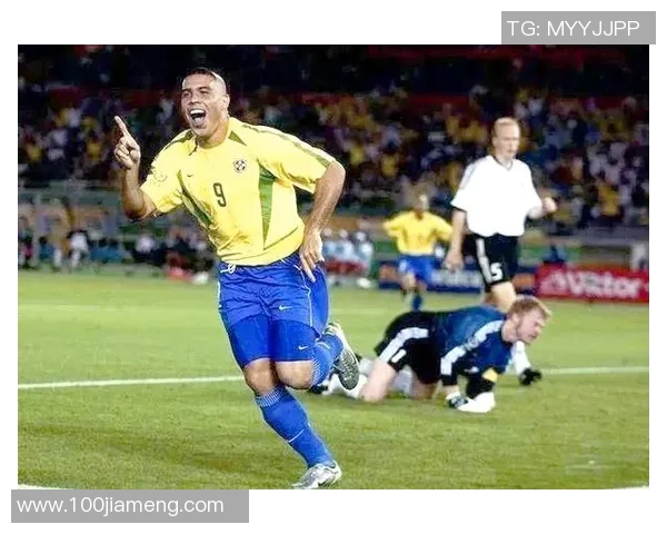 全球足球明星球员盘点与他们的辉煌成就回顾