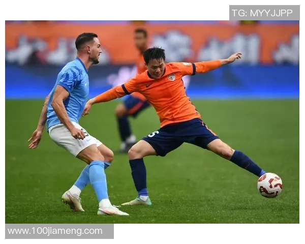 赛后分析:杭州足球队与深圳足球队在比赛中速度对比的深度剖析 赛后分析:杭州足球队与深圳足球队在比赛中速度对比的深度剖析